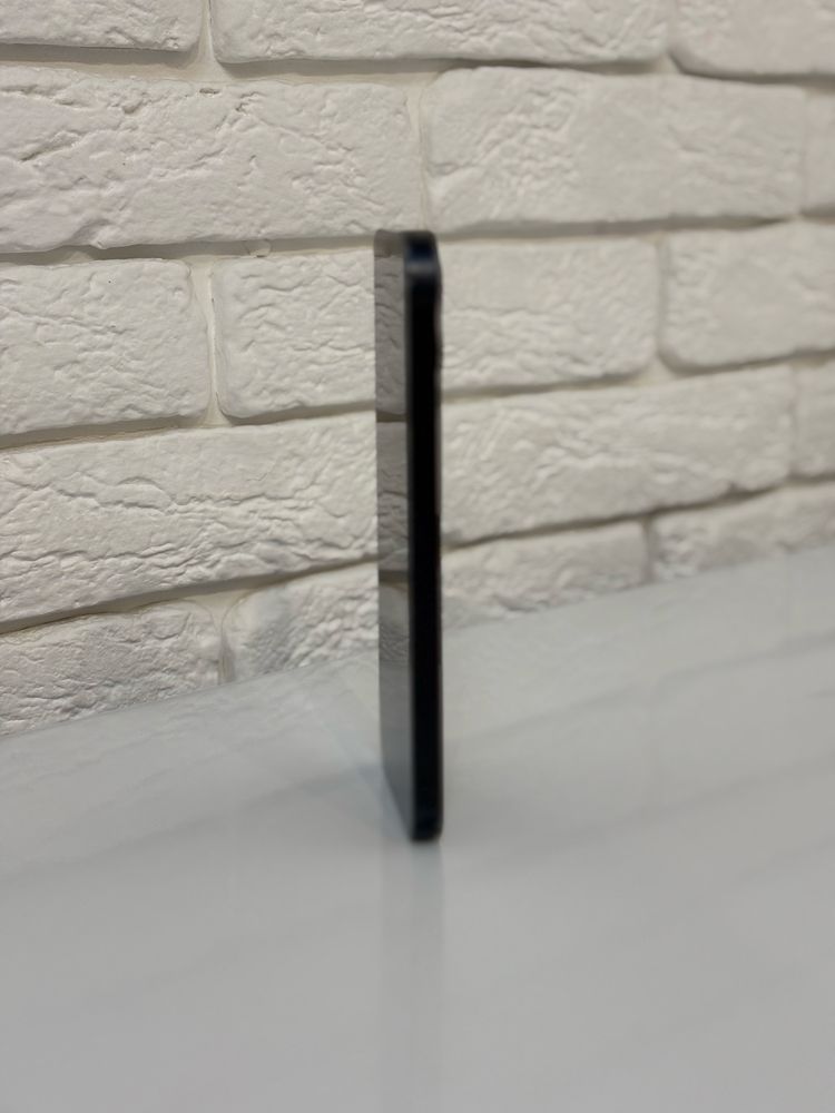 Iphone 12 , 80процент