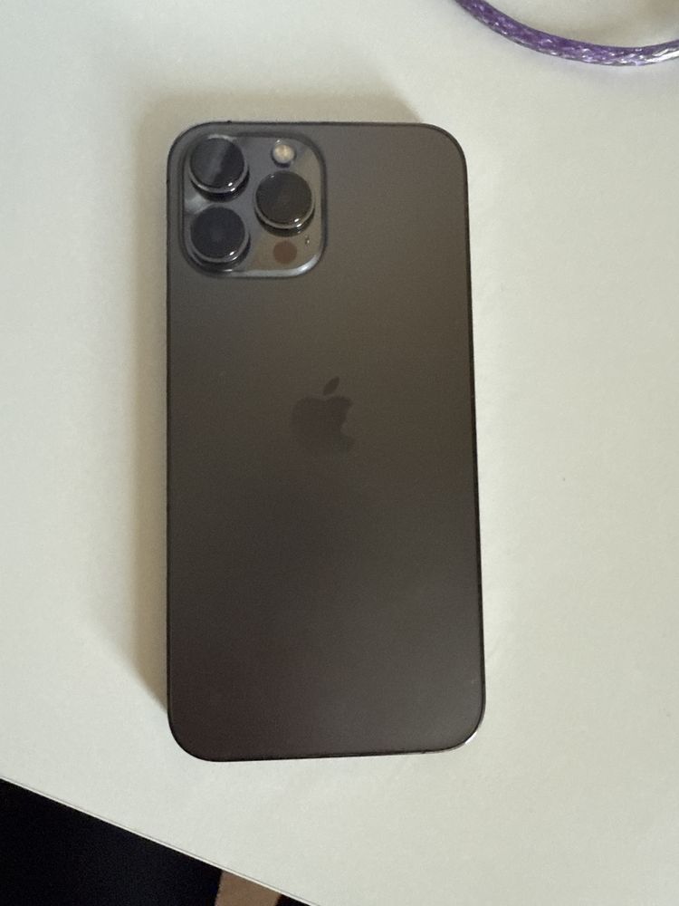 Продам айфон 13 pro max