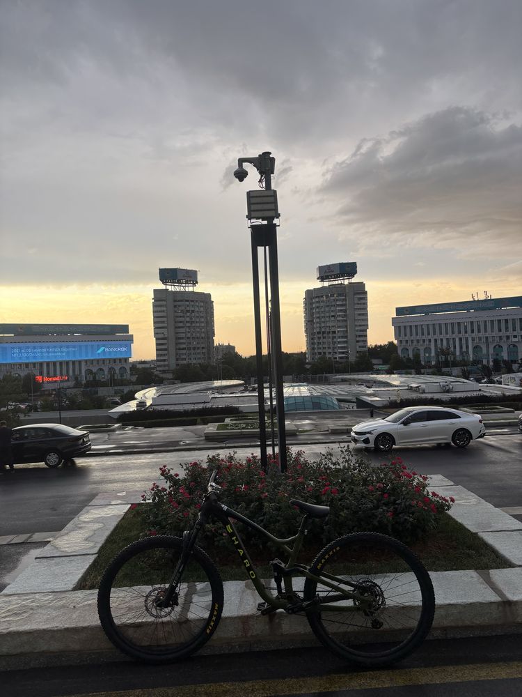 Двухподвес Haro Shift r7
