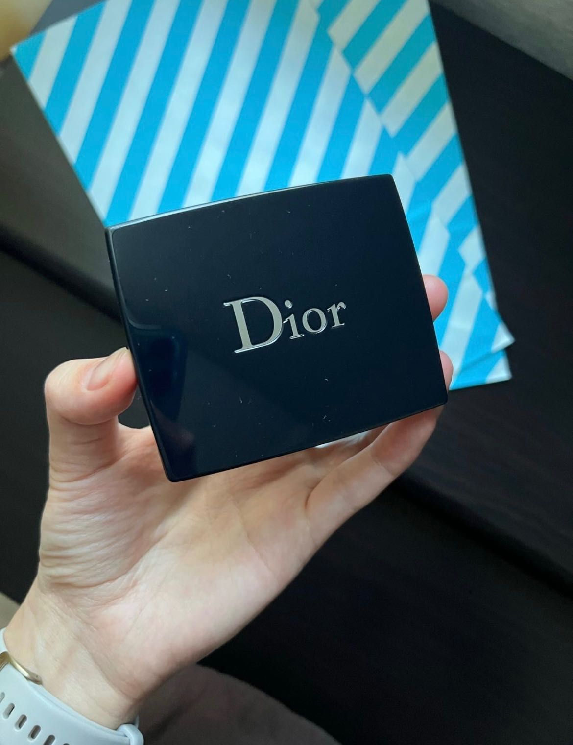 тени от Dior оригинал