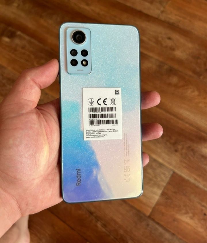 Продам отличный Xiaomi.  8/256gb