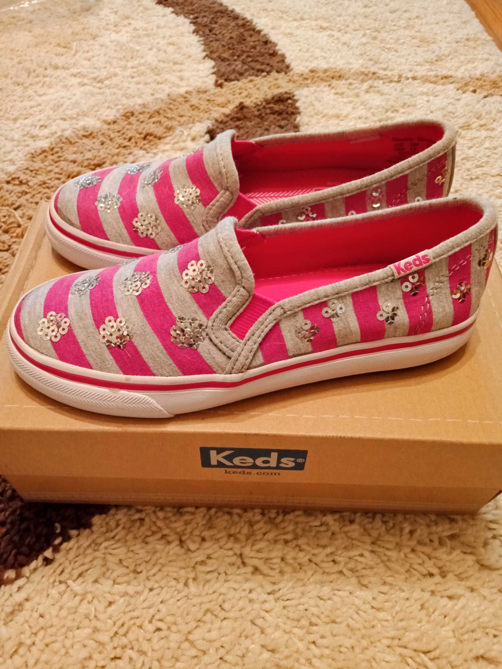 Срочно новые брендовые летние слипоны Keds на девочку 31 размер.