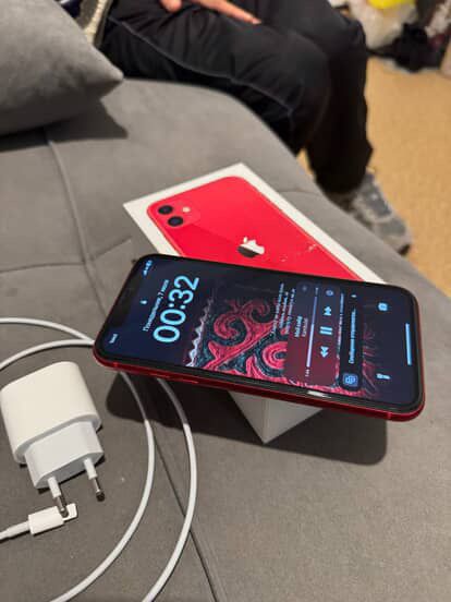 iPhone 11 идеальном состояний