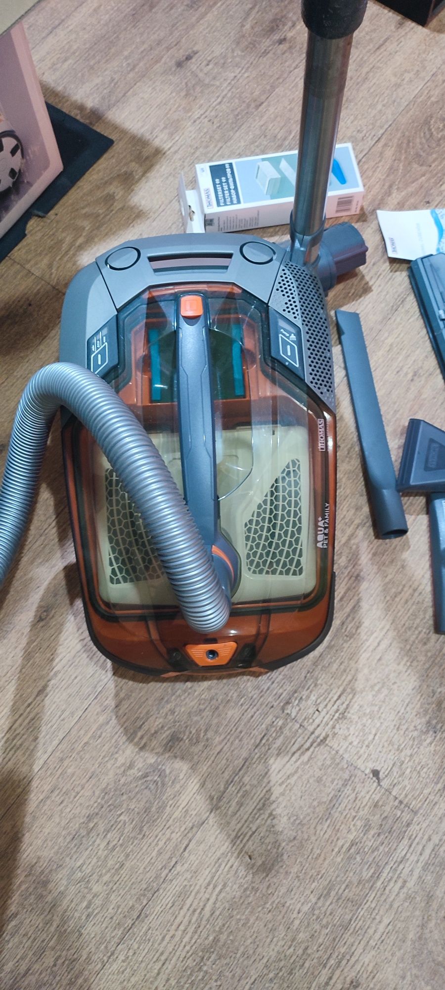 Моющий пылесос Thomas