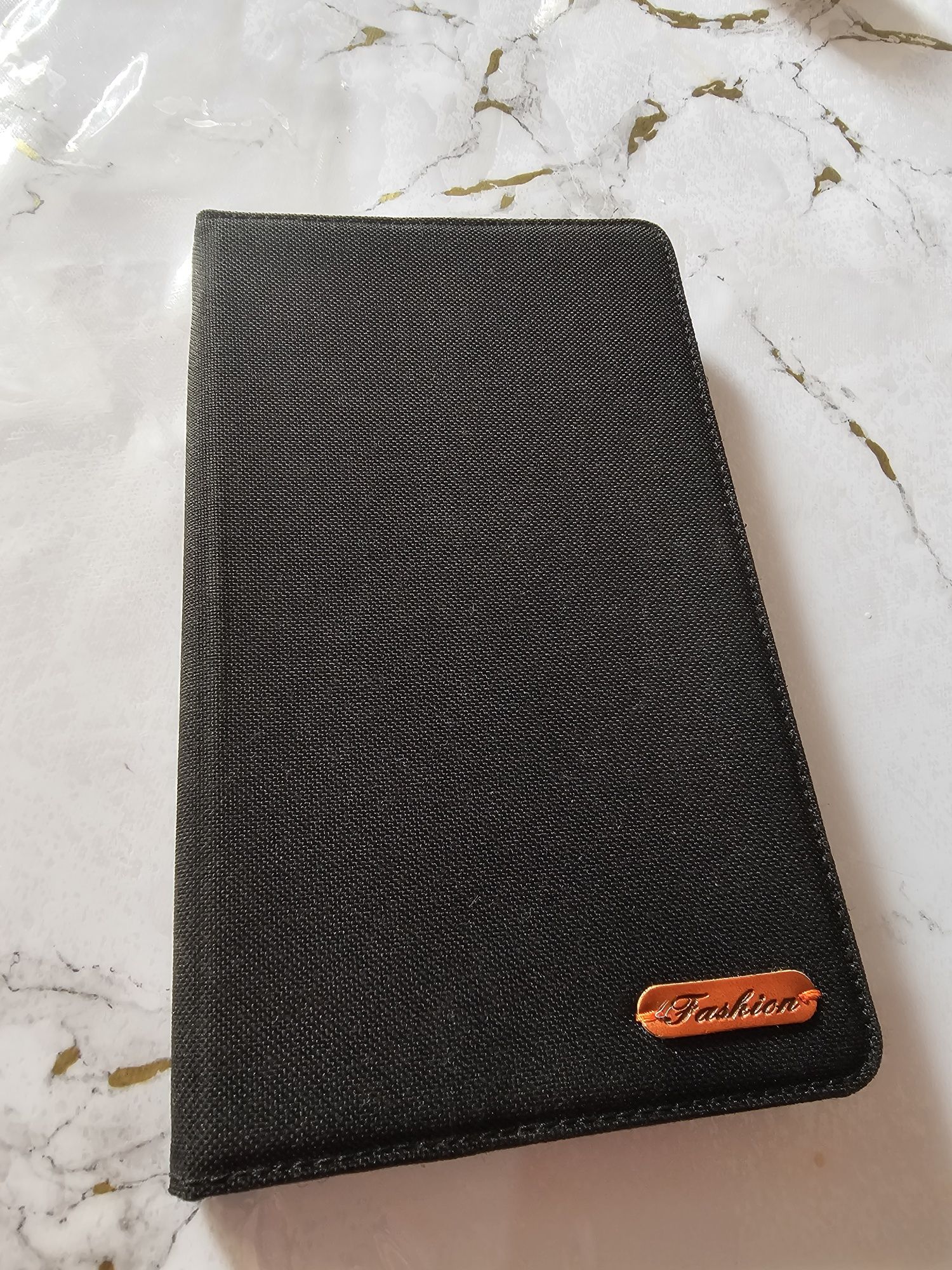 Продам чехол Tab A9 lite
