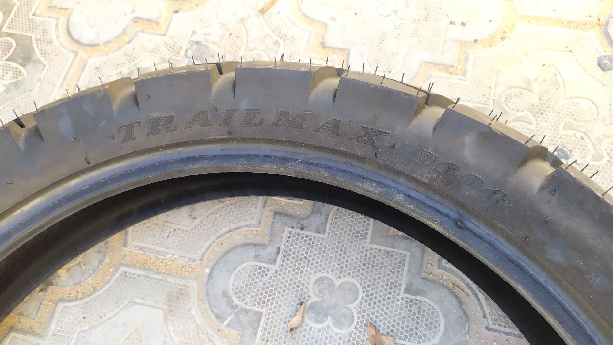 Шина Dunlop для мотоцикла