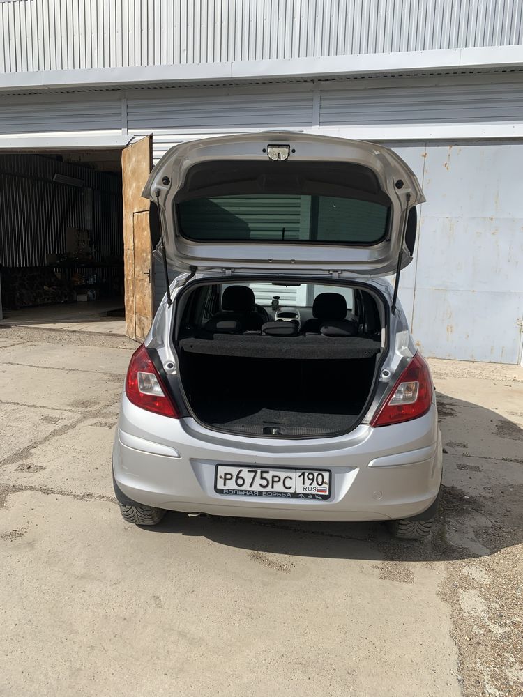Продам opel corsa d 2007 год