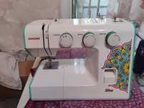 Продам швейную машинку Janome Diva