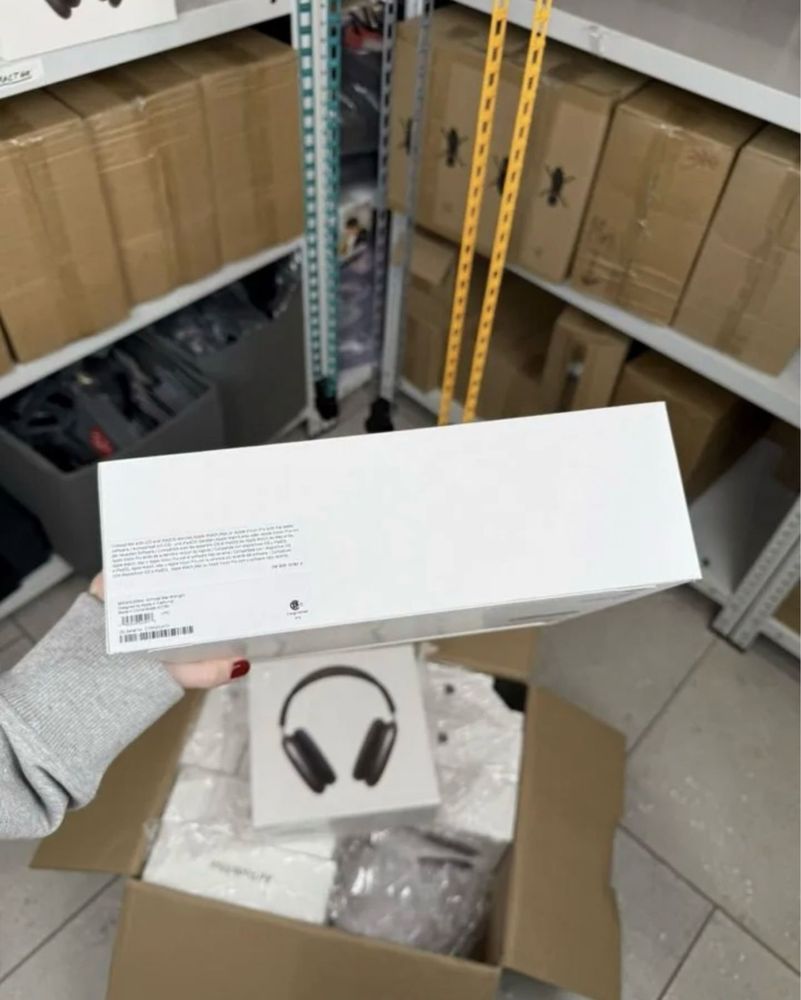 Airpods max новые замечатанные 1:1 с оригиналом последние 2 штук