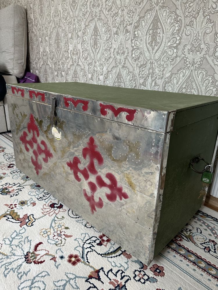 Срочно сандык сатылады 5000