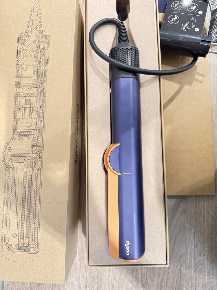 Dyson Airstrait HT01 паровой выпрямитель оригинал