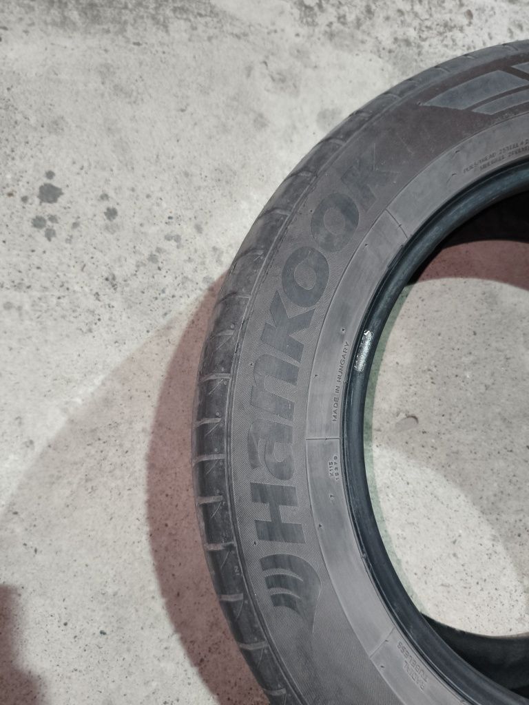 Продаю комплект летней резины HANKOOK VENTUS PRIME 2  225/60/R17