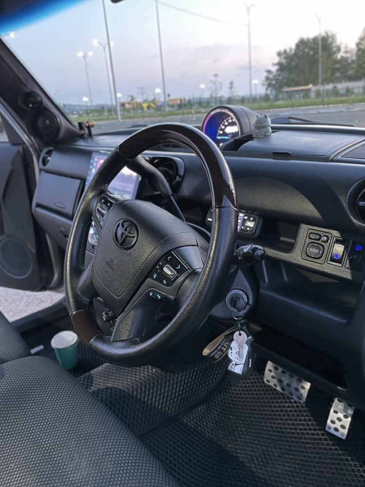 Toyota bb 2000 4wd