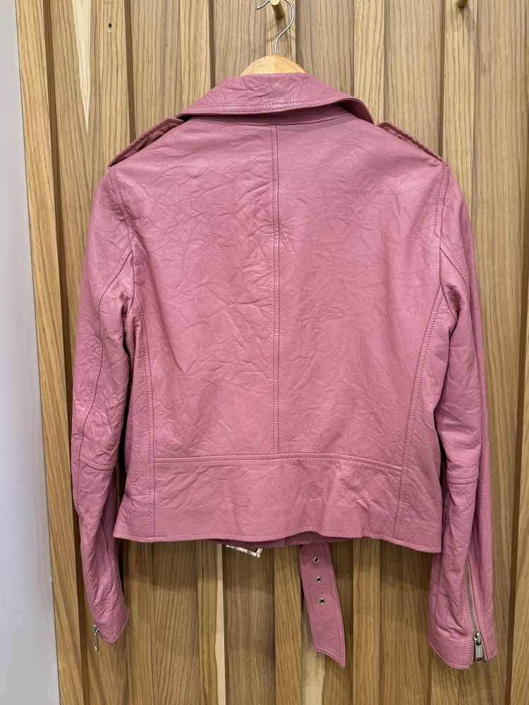 Кожанная куртка . Michael kors .