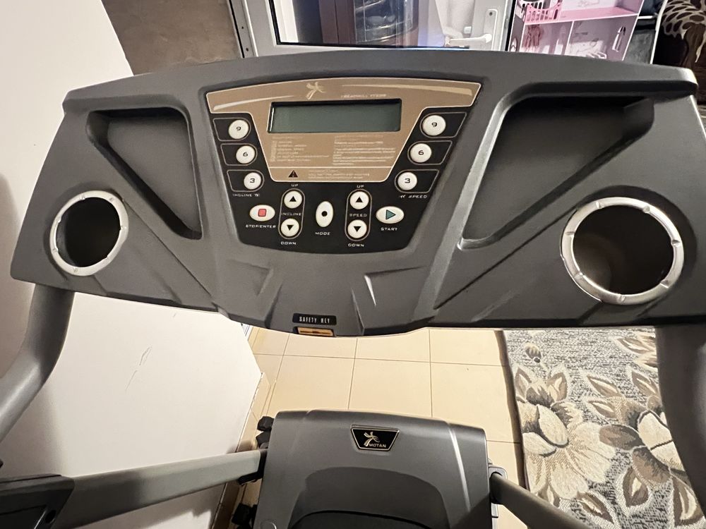 Беговая дорожка Motan ft230