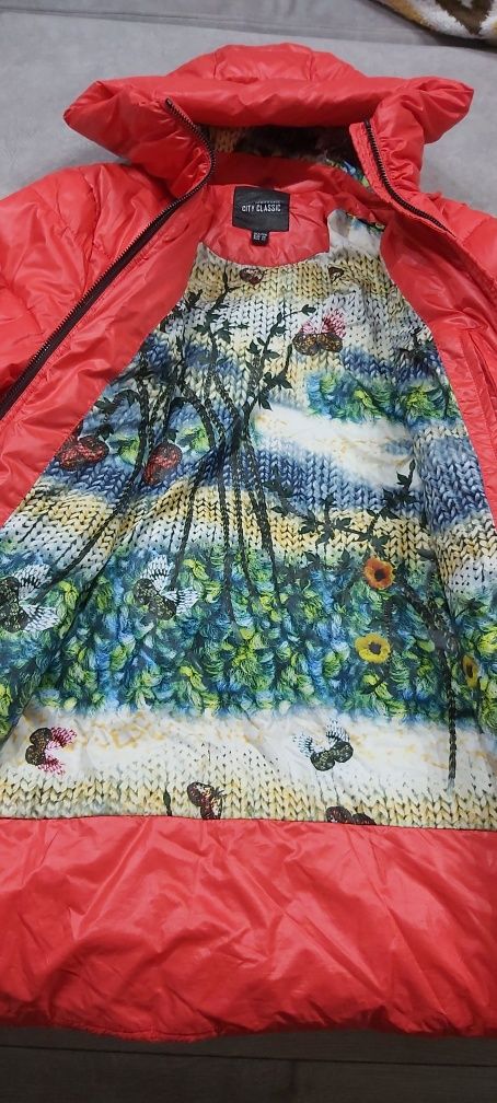Продам зимнюю куртку на 54р!