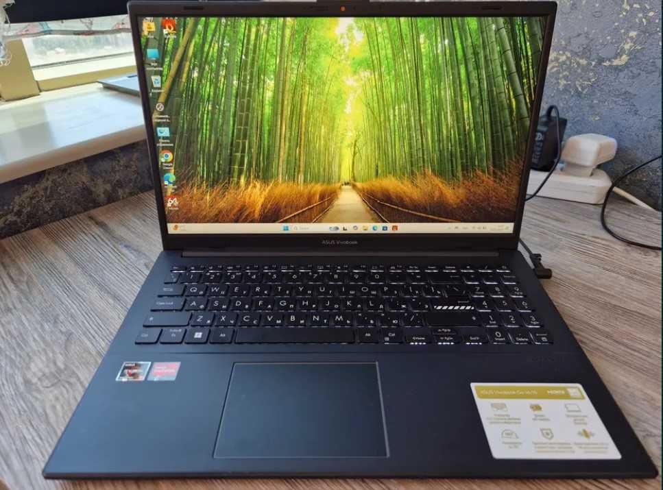 Ноутбук в коробке Asus Vivobook GO 15 Model:E1504f мощный