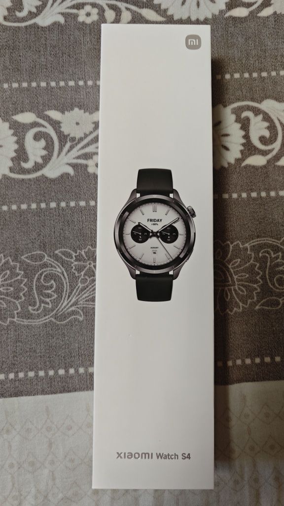 Продам Xiaomi watch s4