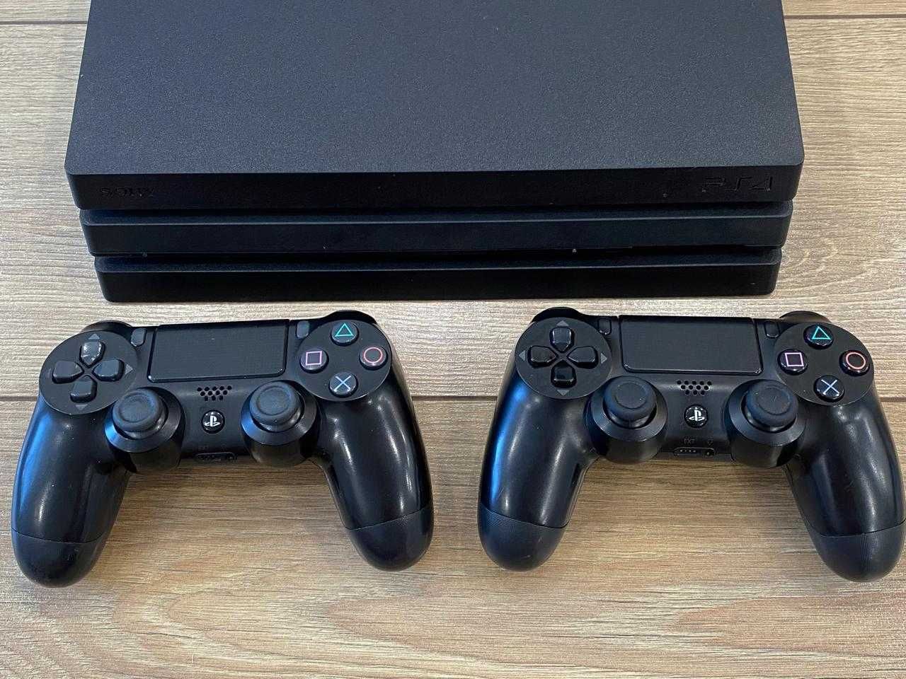 PS4 Pro 2 Геймпада Около 50 Игр