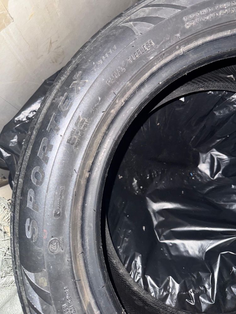 Шины б/у  215/55 R17 Triangle sportex