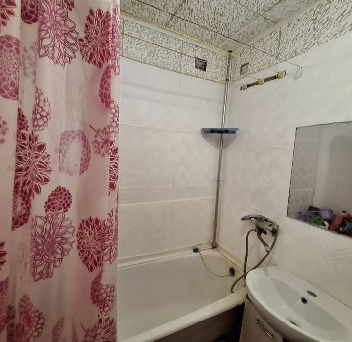 Продам 4_х комнатную квартиру.