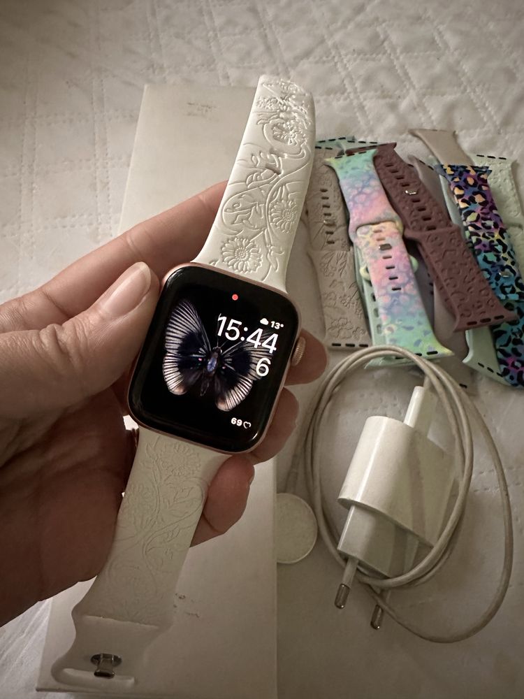 Apple Watch SE 44 mm
