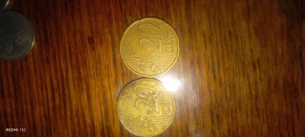 Продам монеты разных стран