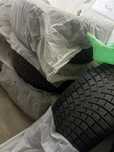 Зимние и летние шины 285/50 R20