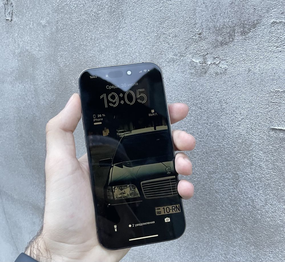 Продам айфон 14 про