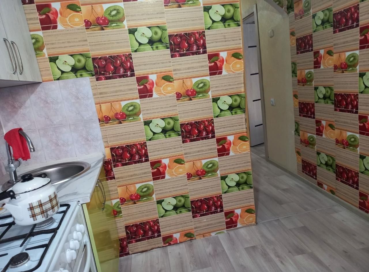 Продам 1 комнатную квартиру в районе Атлантиды.