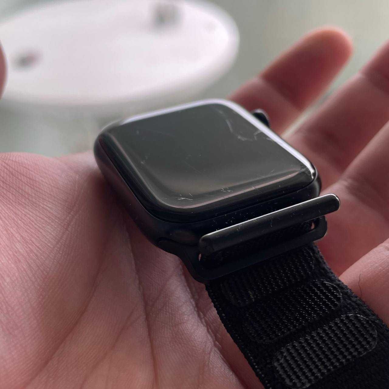 Apple Watch SE 2 Gen (2022) 44 мм