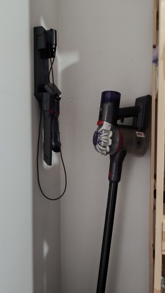 Пылесос Dyson V8 absolute gray