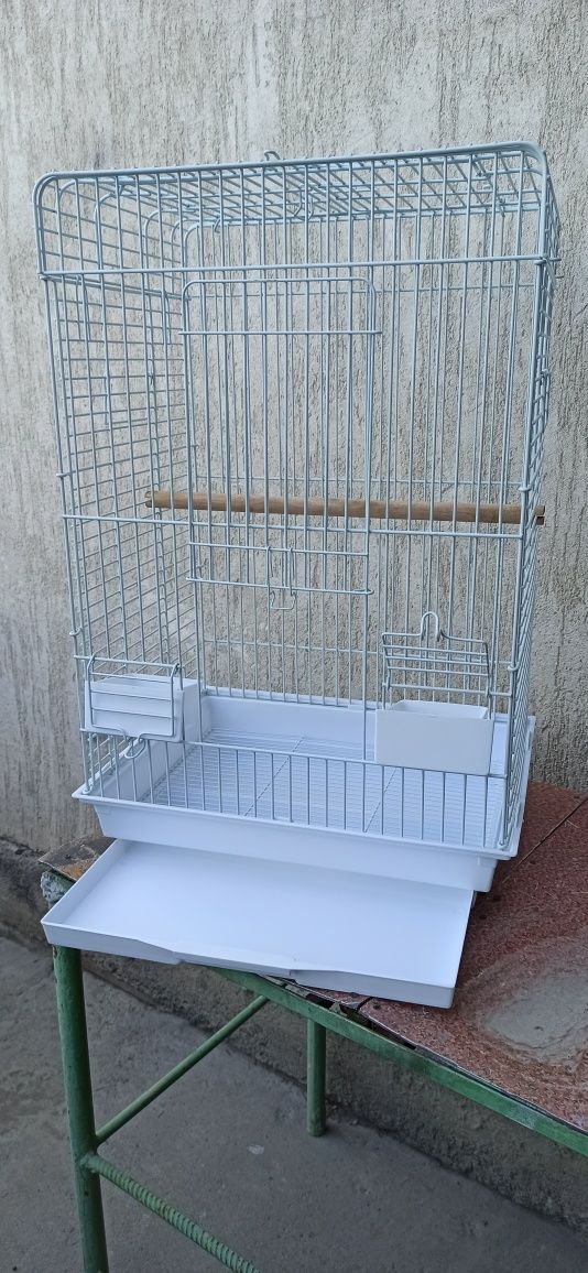 Клетка для попугаев птиц