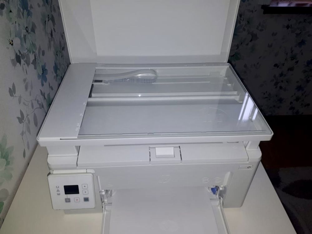 Принтер HP LaserJet Pro MFP M130a