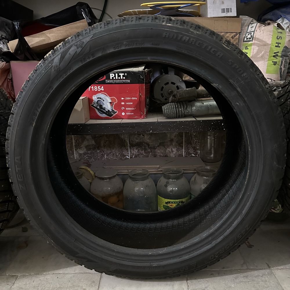 Шипованная резина M+S 245/45 R20 комплект