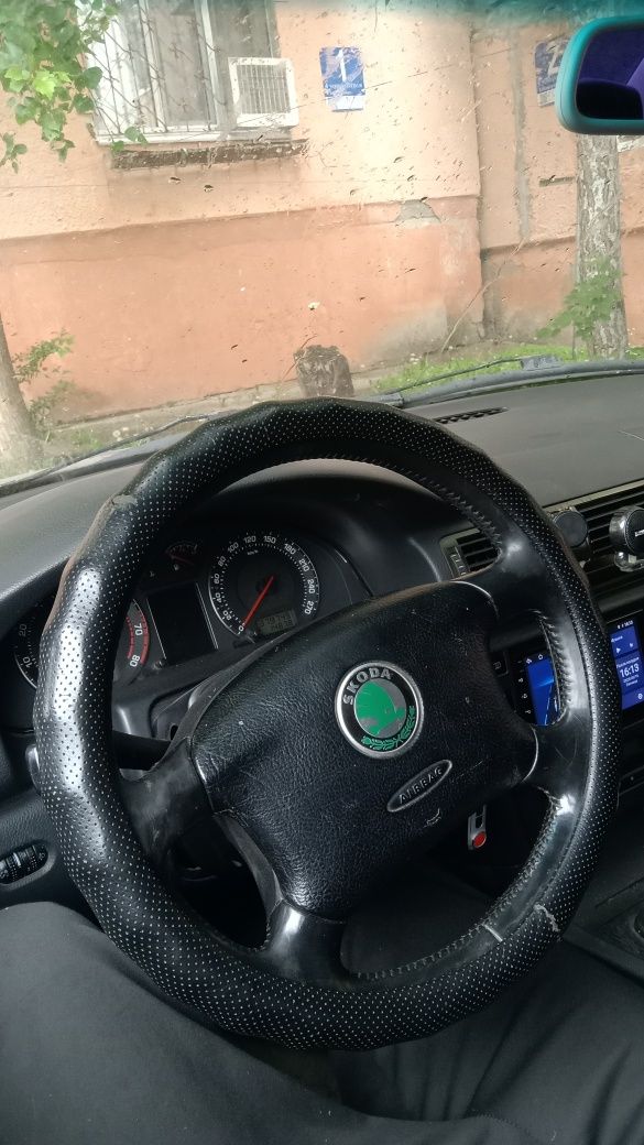 Продам skoda superb 1