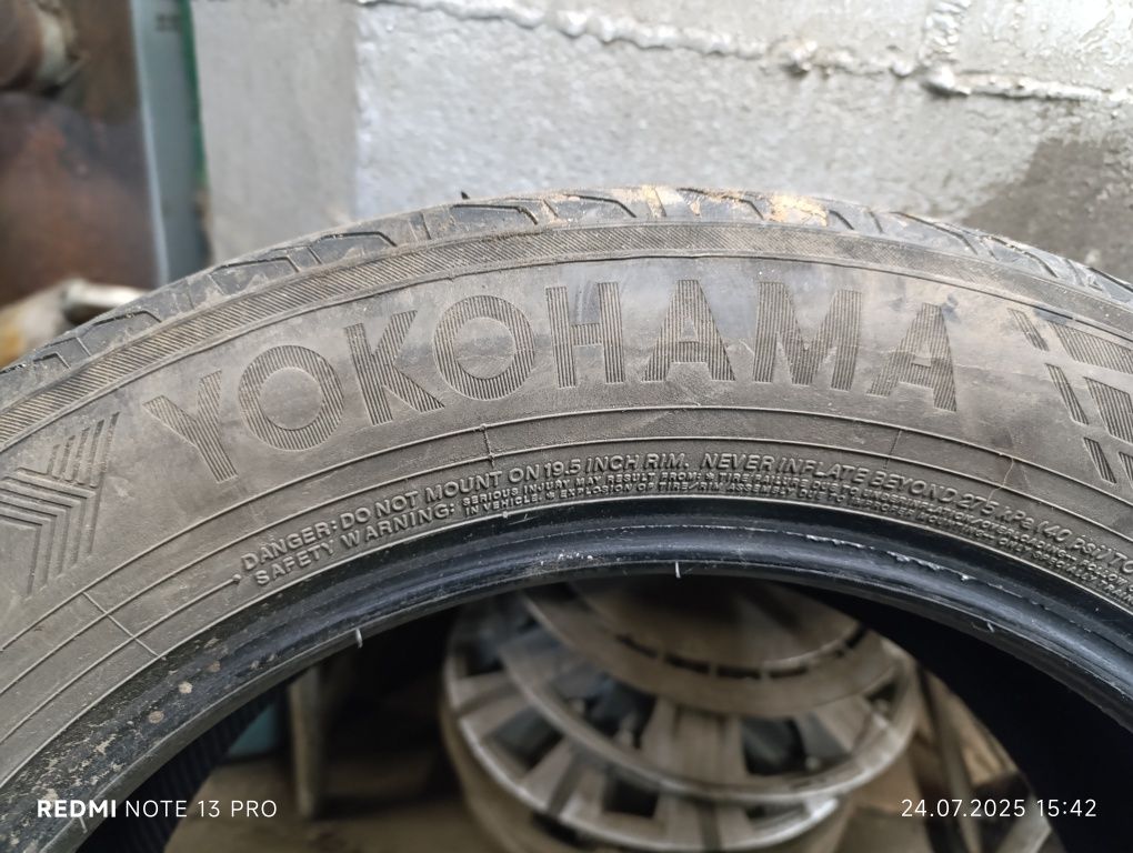 Продам шины 245/45R19