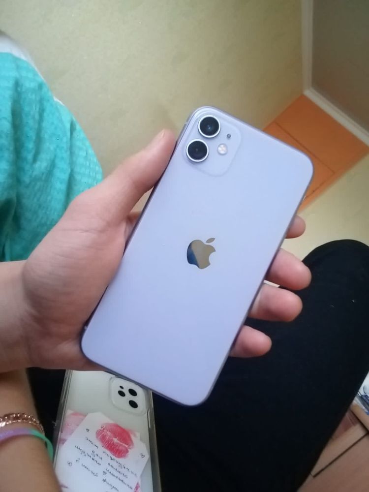 Айфон 11, память 64
