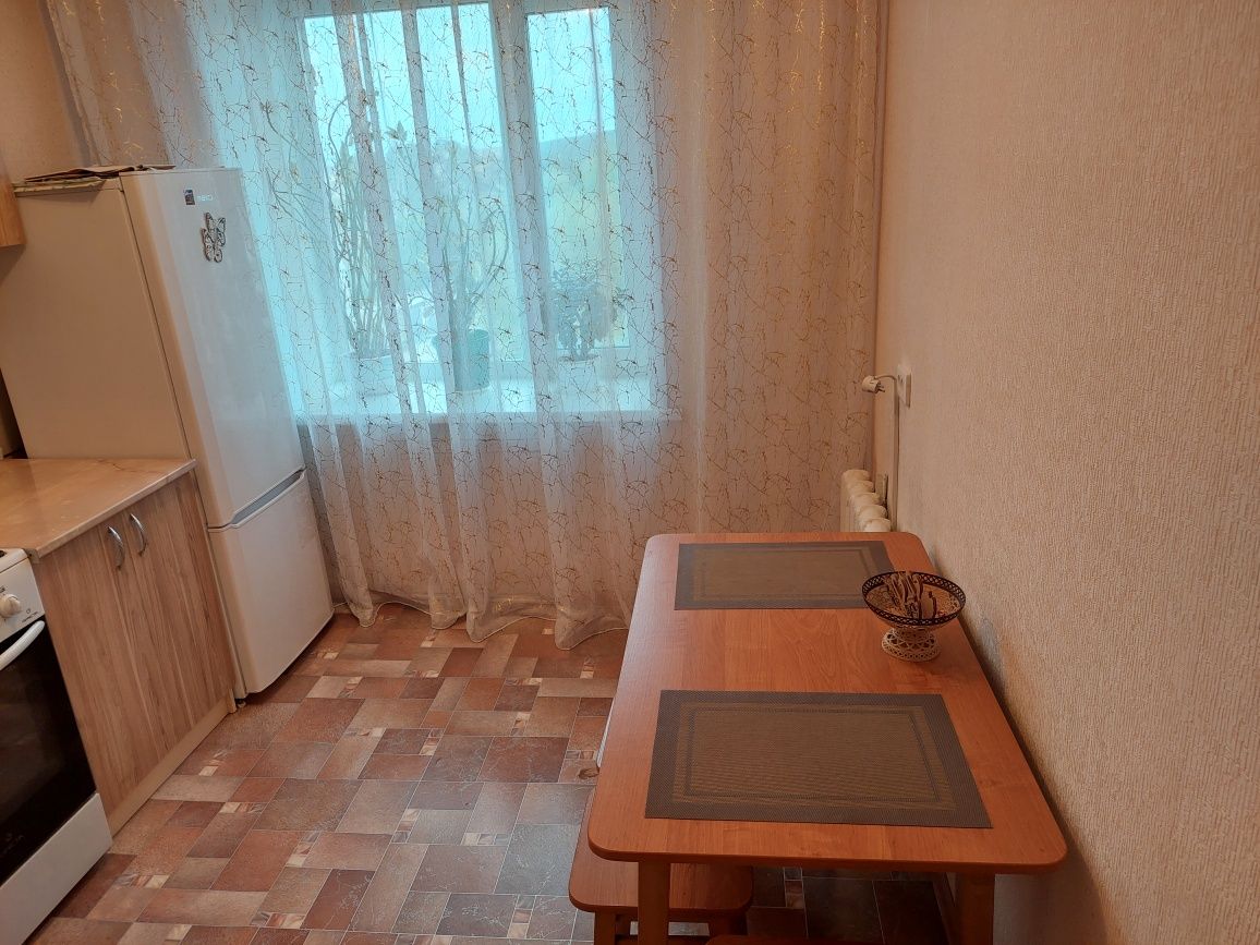 Сдам 1 комнатную квартиру в центре Борового