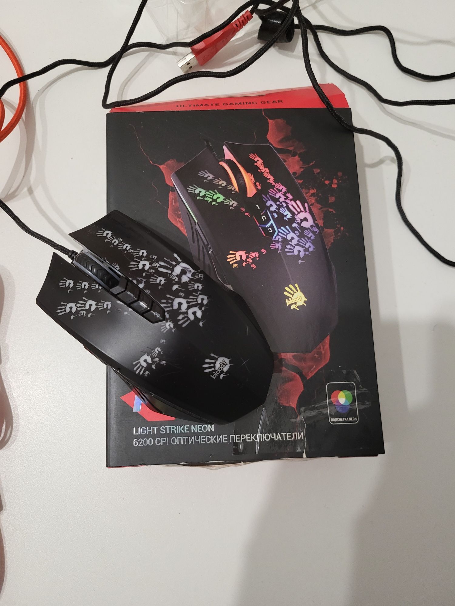Продаю мышь bloody a60