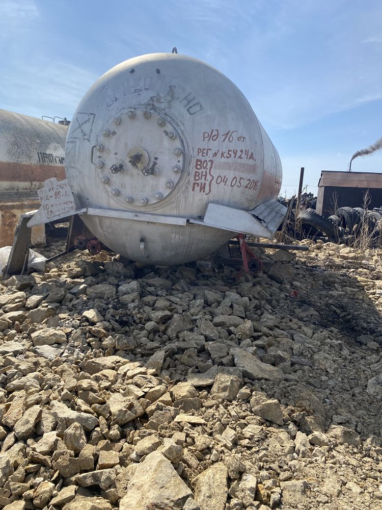 Газгольдеры 5 куб м, 2.7 куб м,