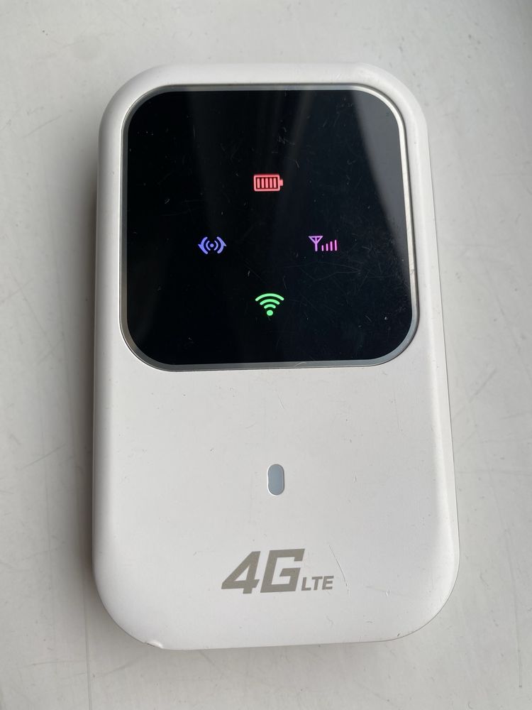 Корманный WIFI роутер 4 G