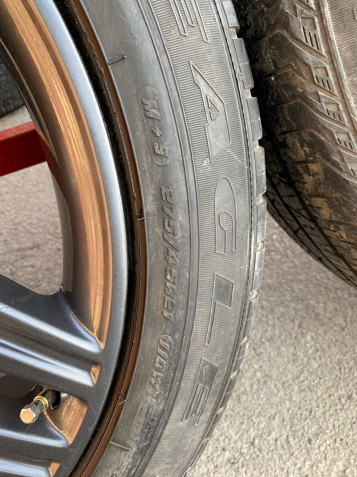 Диски с резиной на Mercedes Benz ML, GL-class R21