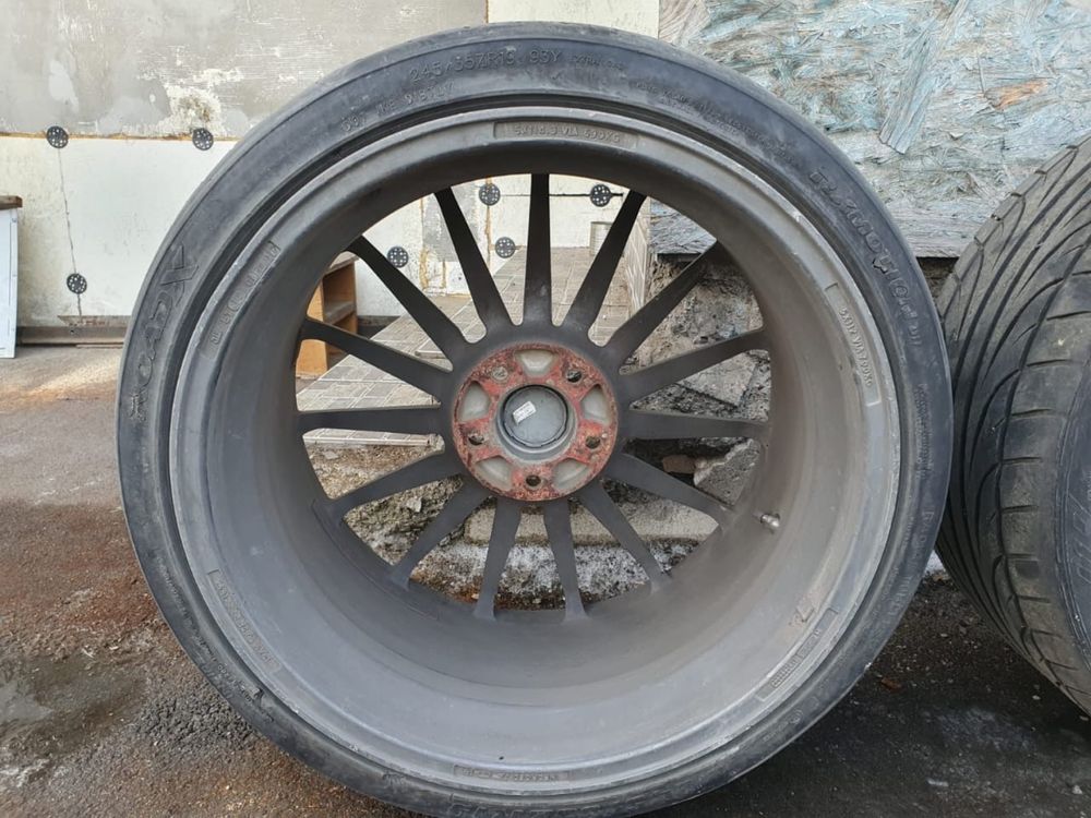 Продам оригинальные диски R19