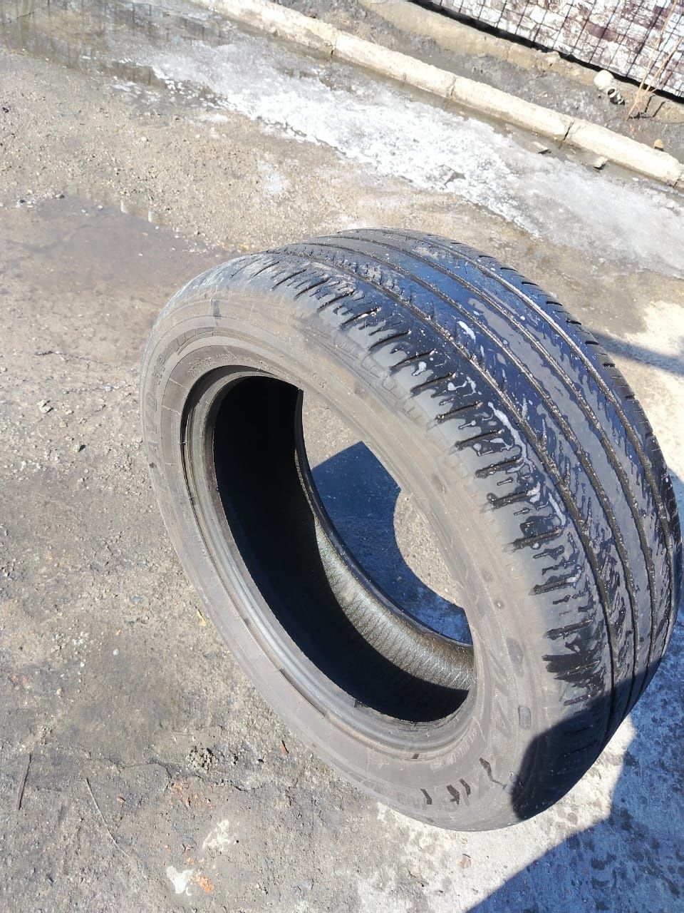 Продам шины 285/50R20