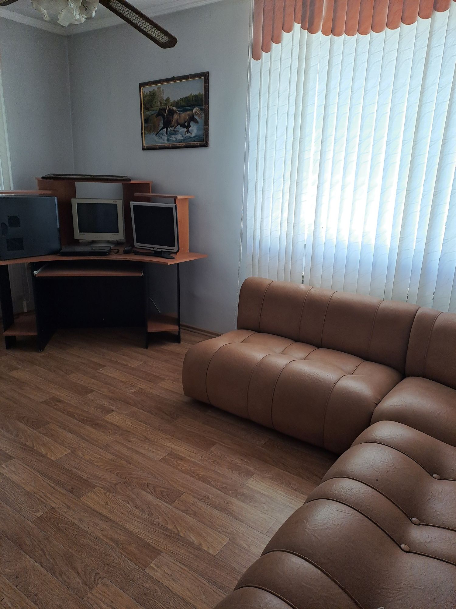 Дом.    в Троицке