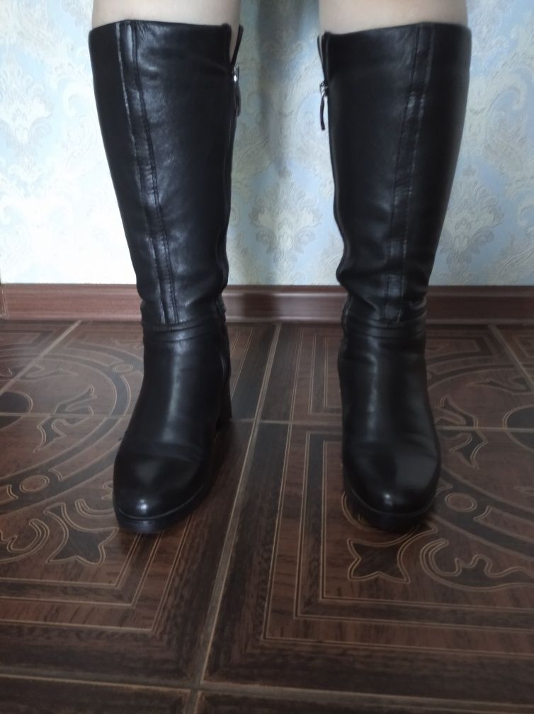 Сапоги женские кожаные
