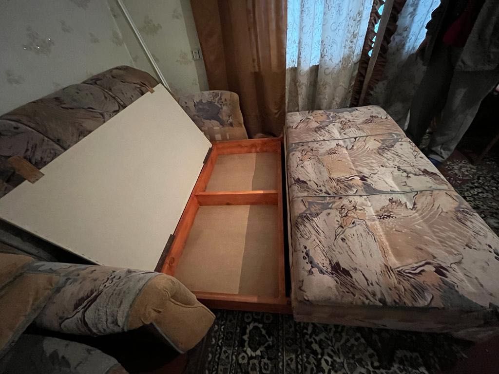 Диван и Два Кресла
