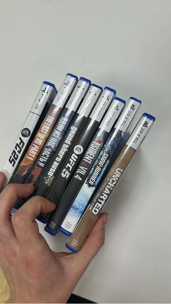 PS 5 Slim | 2 геймпада Dualshock | 5 игр в комплекте