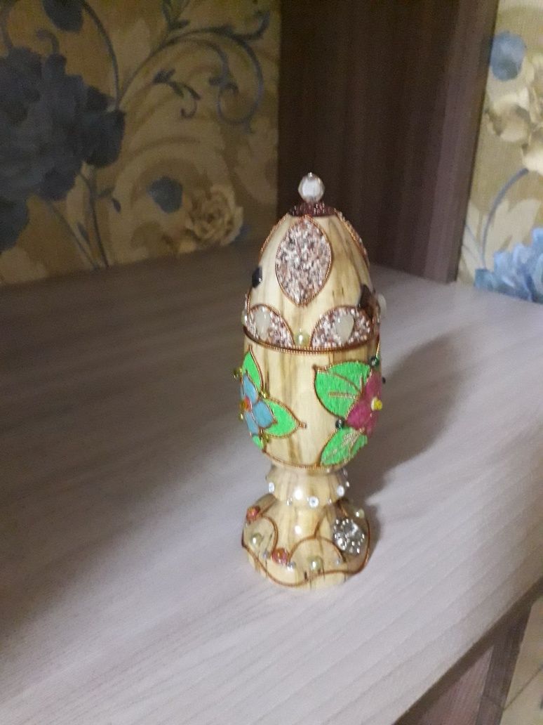 Деревянные шкатулки